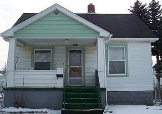 1st image of 1660 E 34th St