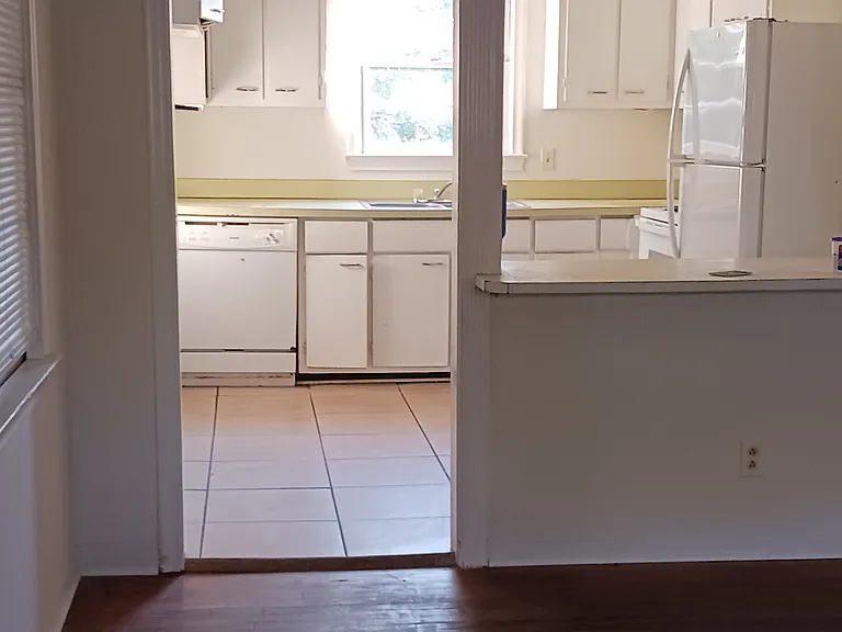 1641 Atkamire Dr — Photo 17