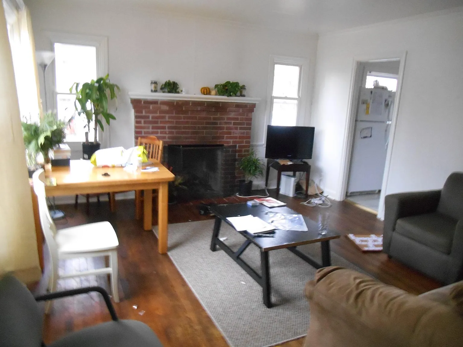 1600 E University St — Photo 3