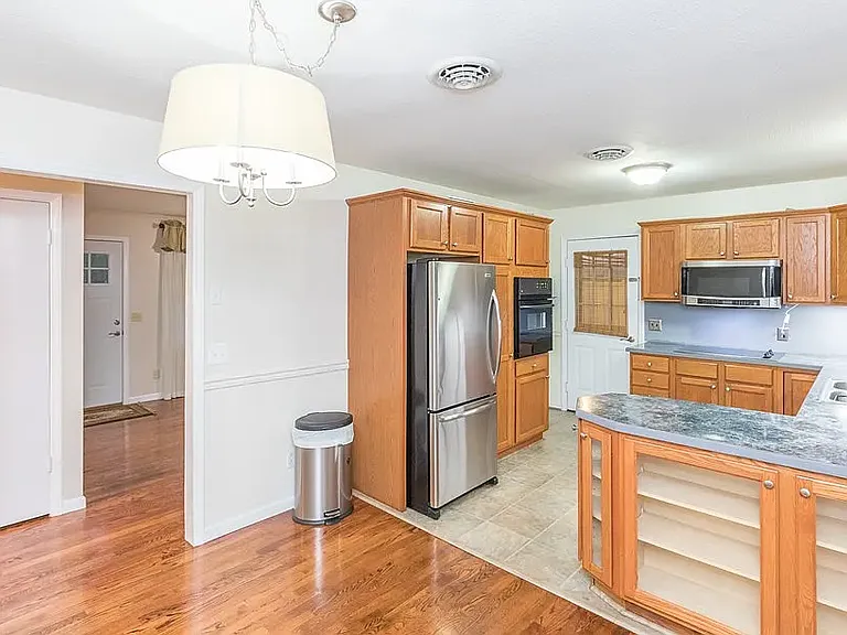 705 Holston Rd — Photo 13