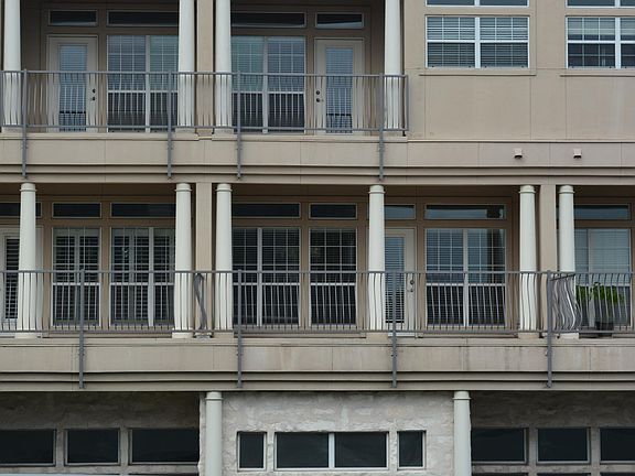 5th image of 2918 Ranch Road 620 N APT 220