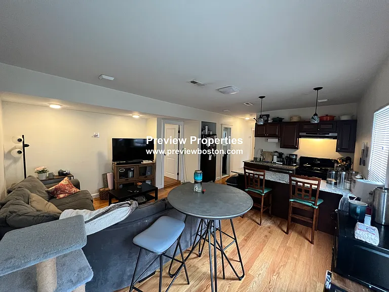 Weitz St — Photo 10