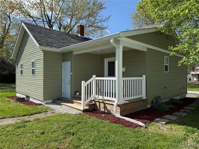 105 E Macoupin St, Staunton, IL, 62088