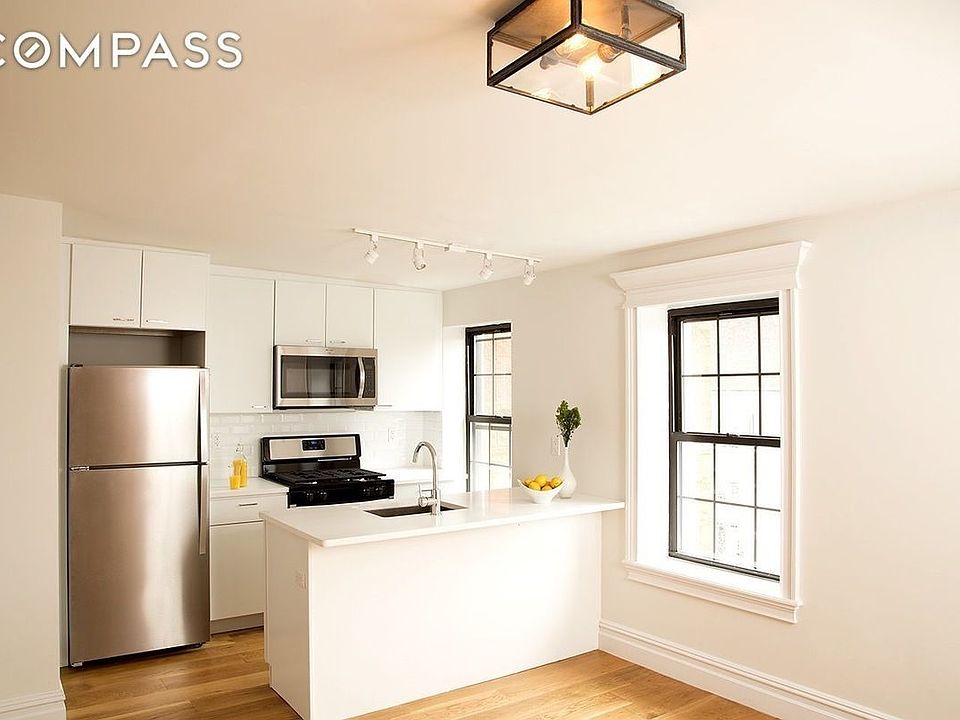 1st image of 318 Madison St APT 3