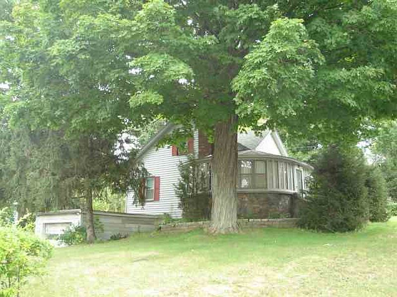 2nd image of 1 HERBERT Road