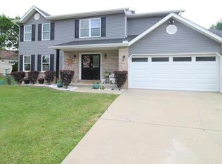 503 Canterbury Ct, Troy, IL