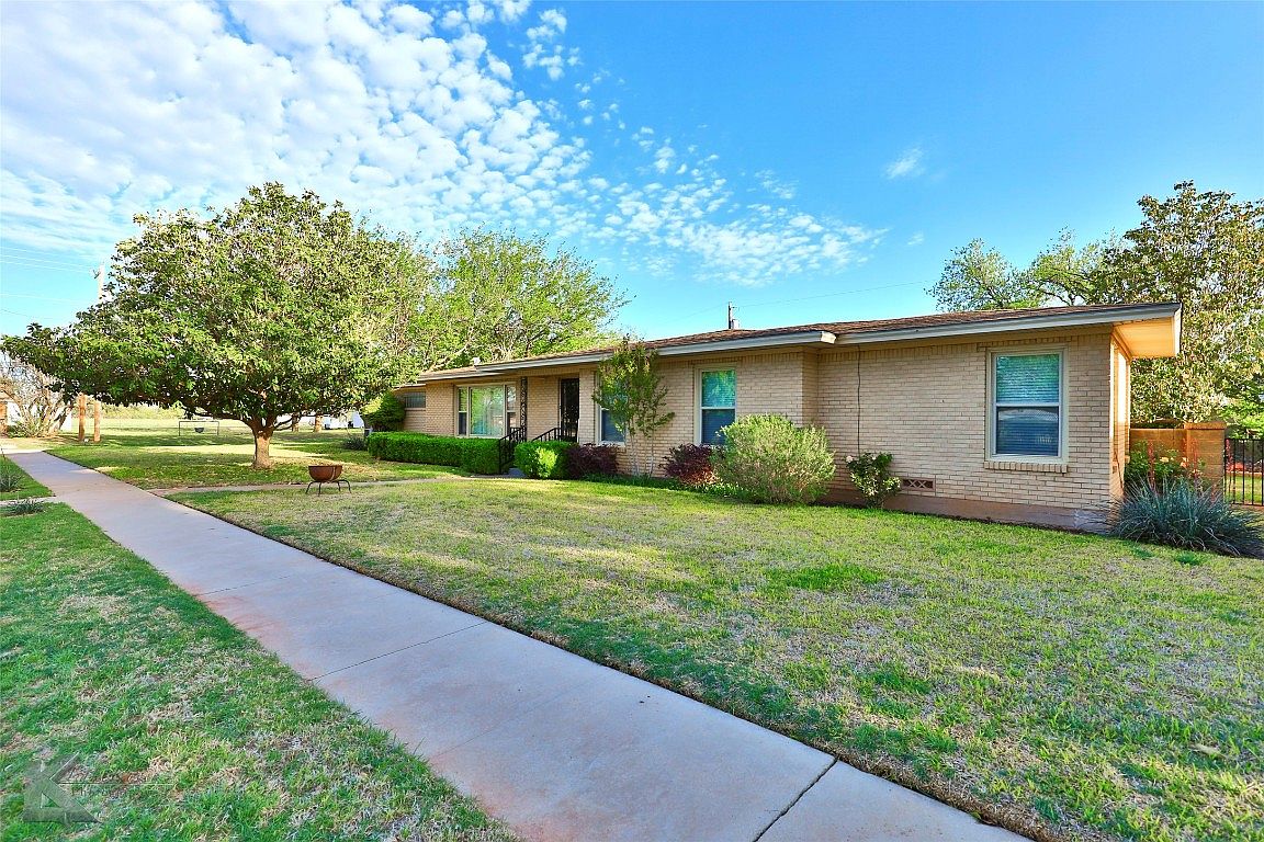 1412 Herring, Merkel, TX 79536 Zillow