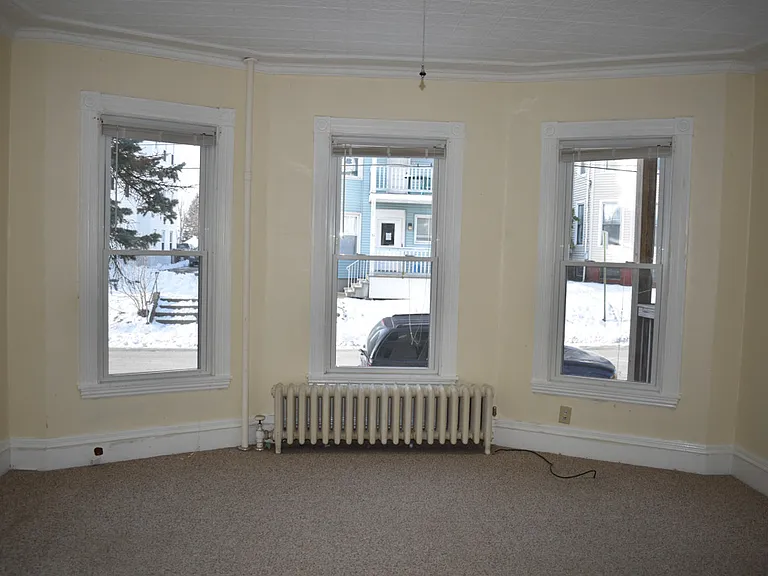 52 Howe St #1 — Photo 8