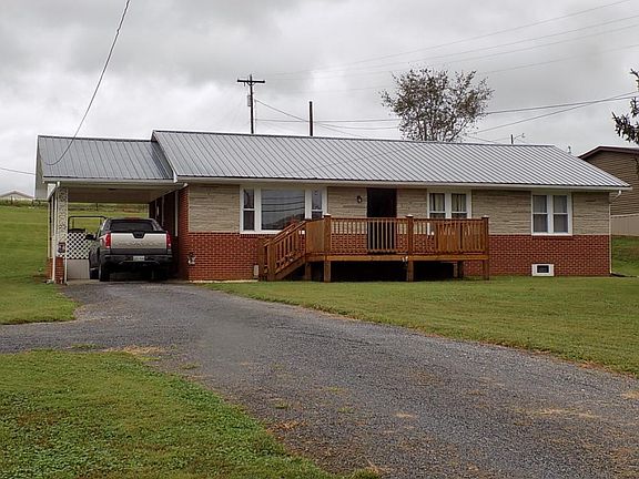 3rd image of 811 Old Highway 11 W