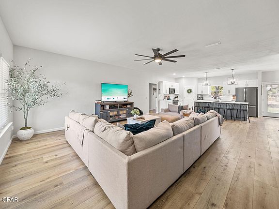 5th image of 3399 Quail Ridge Dr