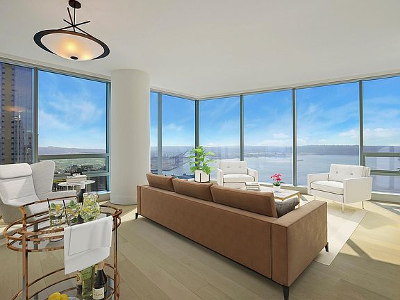 3rd image of 1521 2nd Ave APT 2703