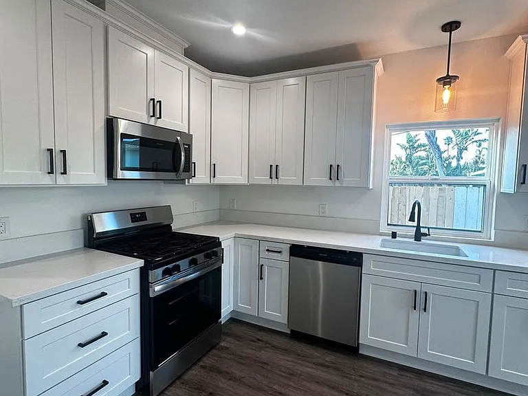 611 Silver Strand Blvd — Photo 22
