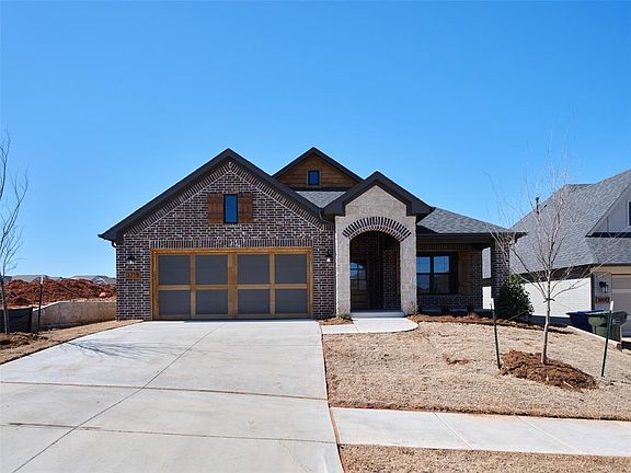 2nd image of 3718 Hardy Dr