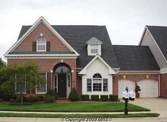 Front of townhome