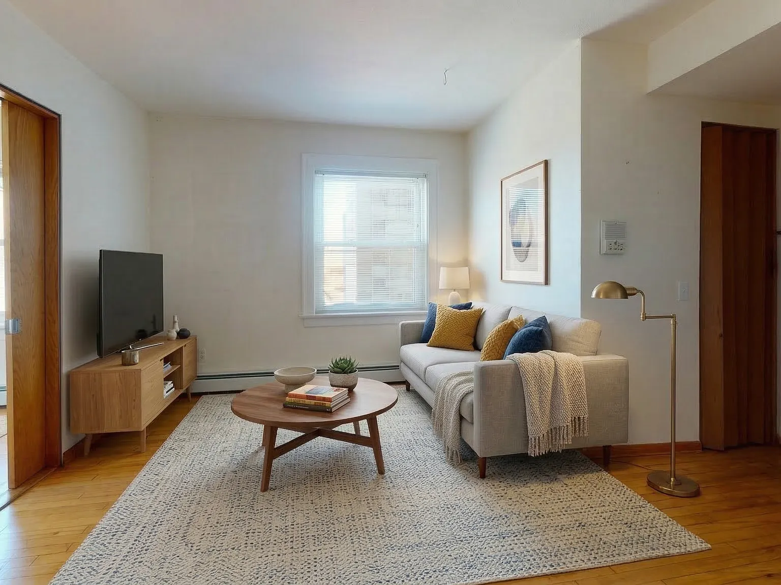 10 Langdon Street - H — Photo 1
