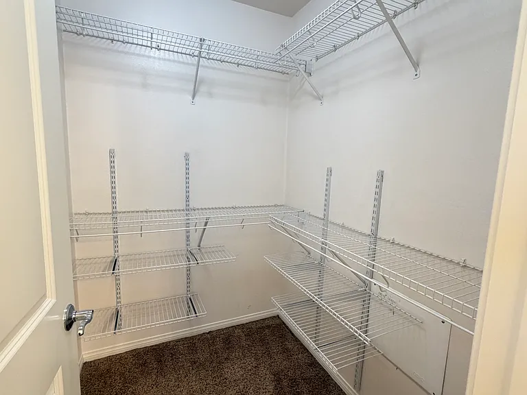 Master bedroom walking closet