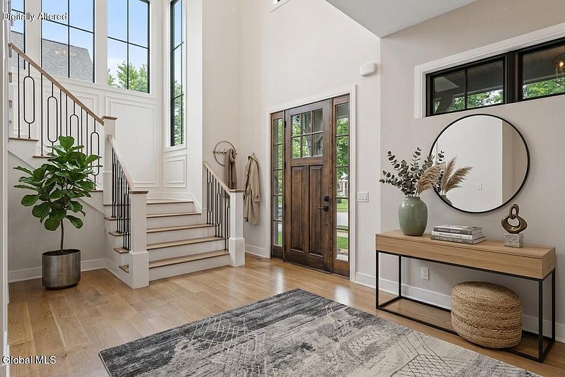 2nd image of 10 Nicole Avenue