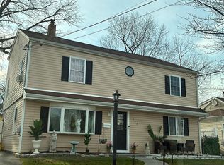 373 Fairview Ave, Colonia, NJ 07067