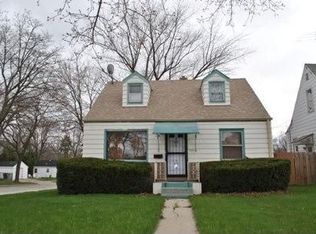 5301 N 44th St, Milwaukee, WI 53218