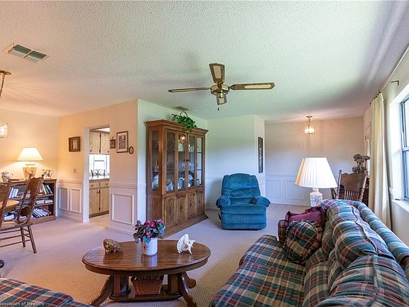 5th image of 104 Tangerine Rd