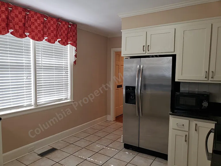 420 Bonham Rd — Photo 4