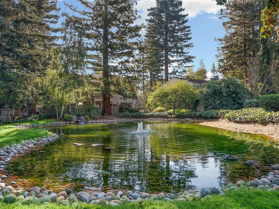 1st image of 19535 Vineyard Ln