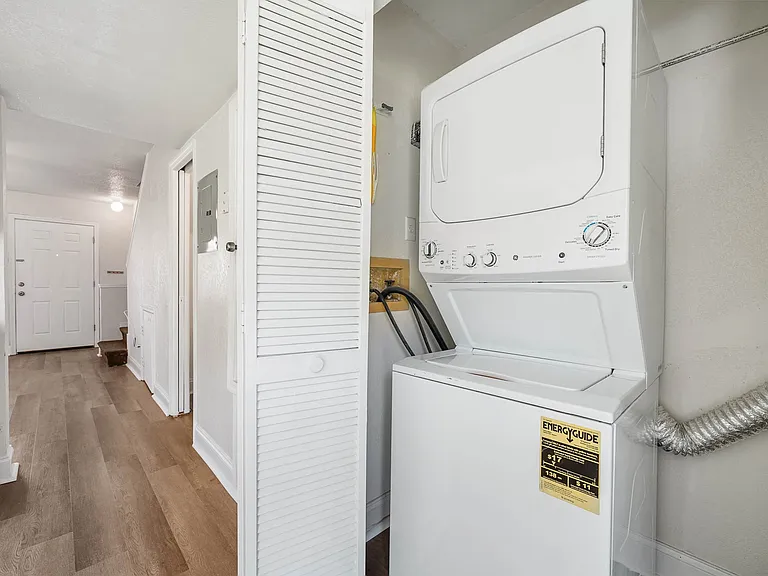 12062 Tift Cir — Photo 12