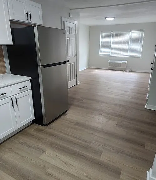 Westwood Court Apts — Photo 13