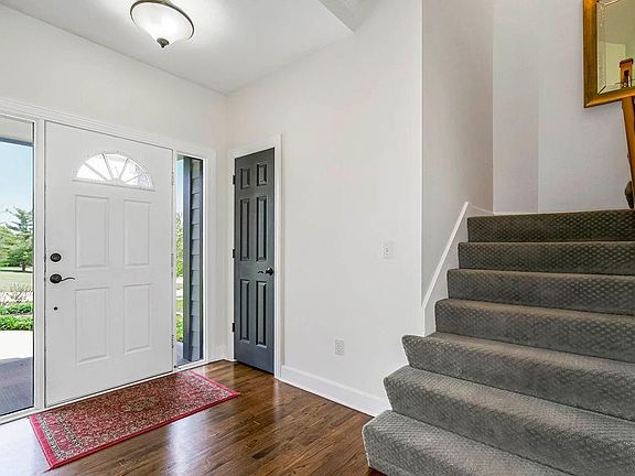 3rd image of 24407 W 51st St