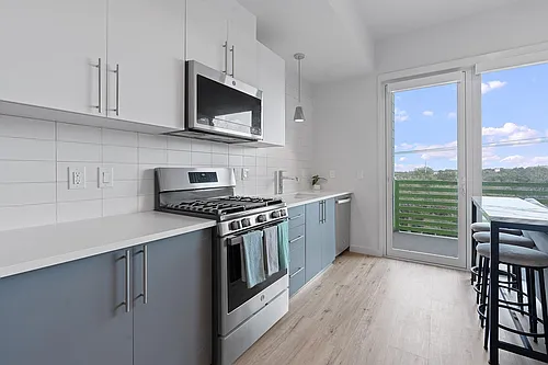 4004 Banister Ln #301 Photo 1