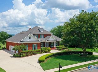 2815 Castle Pines Cir SE, Owens Cross Roads, AL 35763