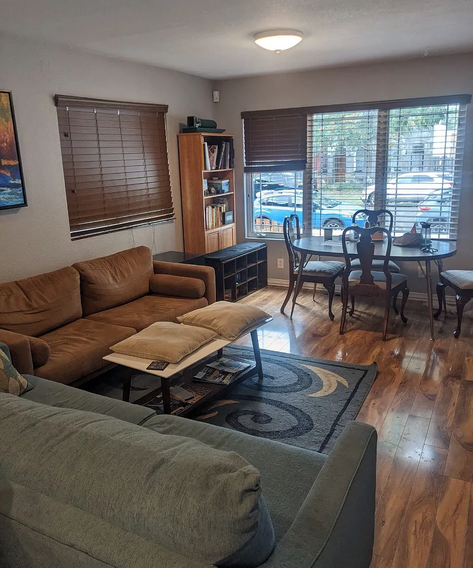 1 bed, 700 sqft, $1,200 — Photo 2