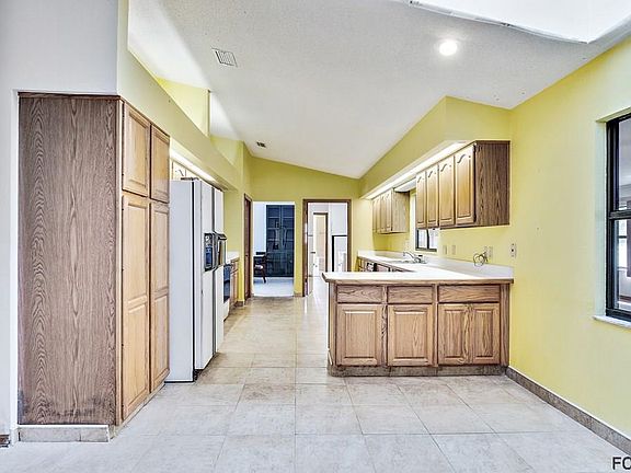 4th image of 1 Pepperdine Dr
