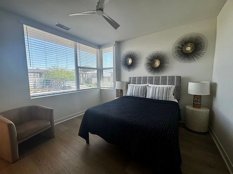 3609 Ambassador Dr — Photo 15