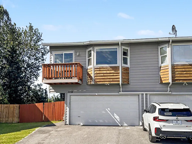 2238 Galatea Dr — Photo 10