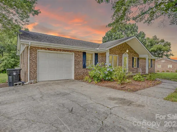 6573 Weldon Cir NW #22, Concord, NC 28027