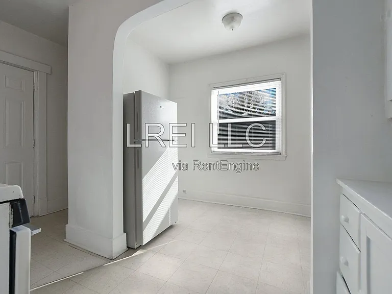 615 S 38th St #2 — Photo 4