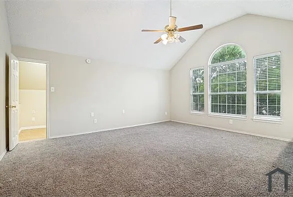 7414 Silver Lake Dr — Photo 11