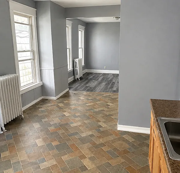 86 Woodlawn Ave #1 — Photo 4