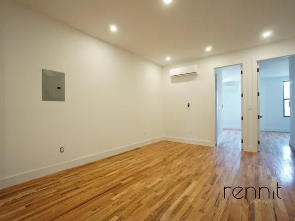 38 Cornelia Street image 1 of 20