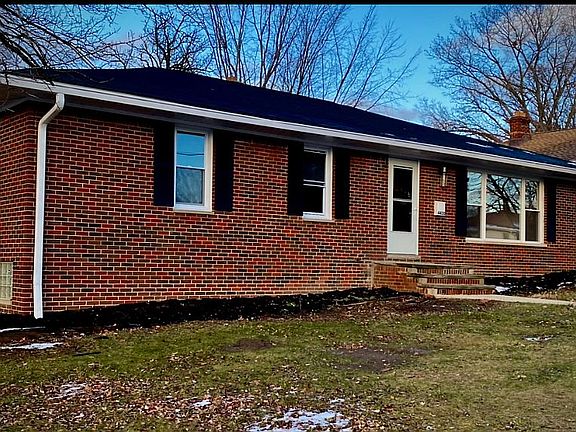 2nd image of 4430 Orchard Park Dr