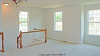 4th image of 239 Buckeye Cir
