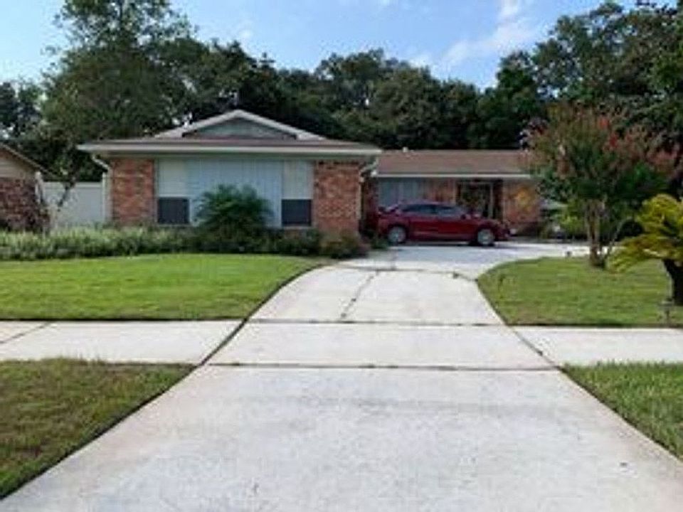 Left side circular driveway