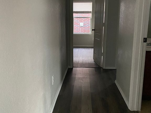 4th image of 712 Alder Dr
