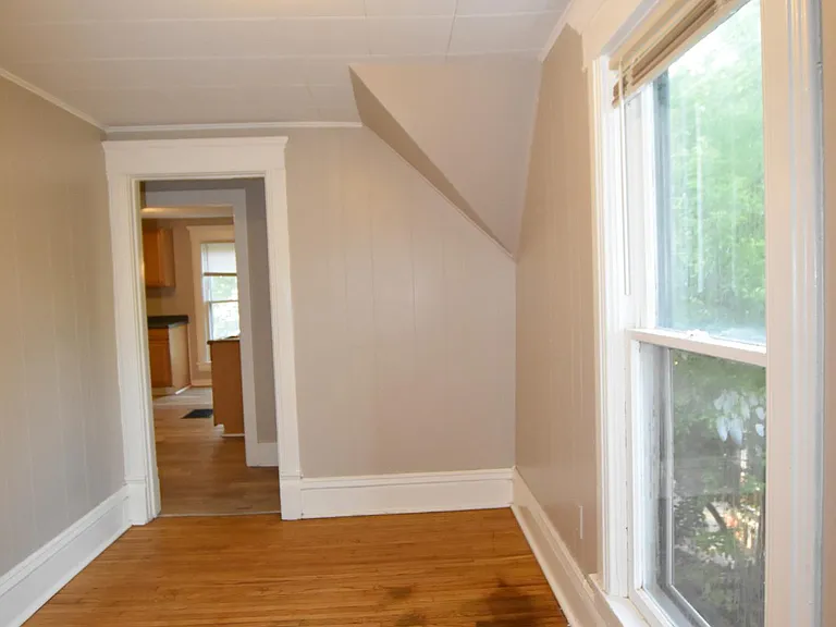 338 Marion Ave #2 — Photo 5