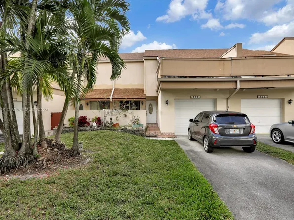 833 NW 80th Way #4, Fort Lauderdale, FL 33324