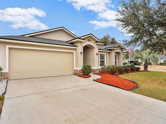 3rd image of 9501 Charca Vista Ct