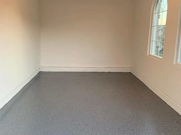 5333 Hazeltine Ln — Photo 5