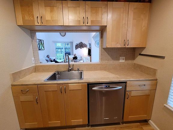 4th image of 14415 NE 30th Pl APT D22