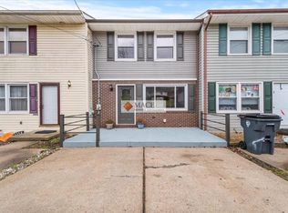 202 Stark Ave UNIT D, Imperial, PA 15126